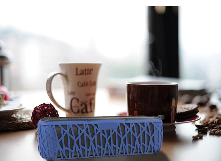 New T61 solar wireless speakers continue 60H environmental friendly solar Bluetooth speakers - Opulencia #
